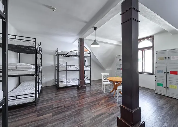Hostel Orange