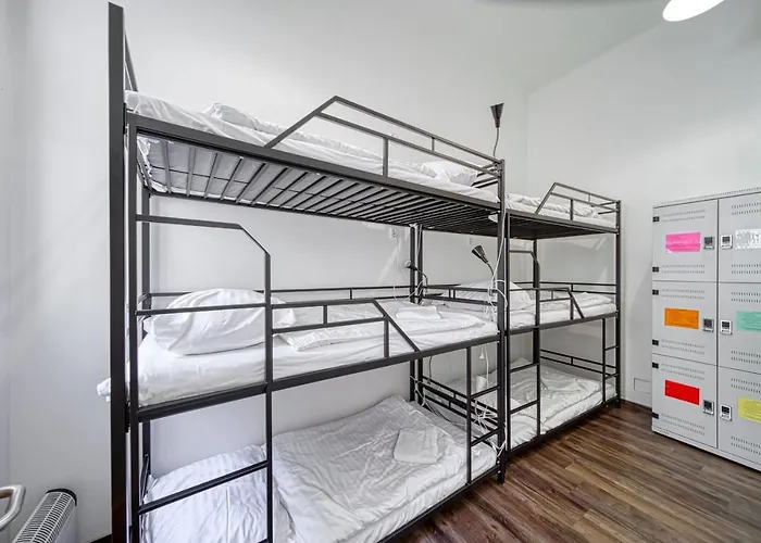 Hostel Orange