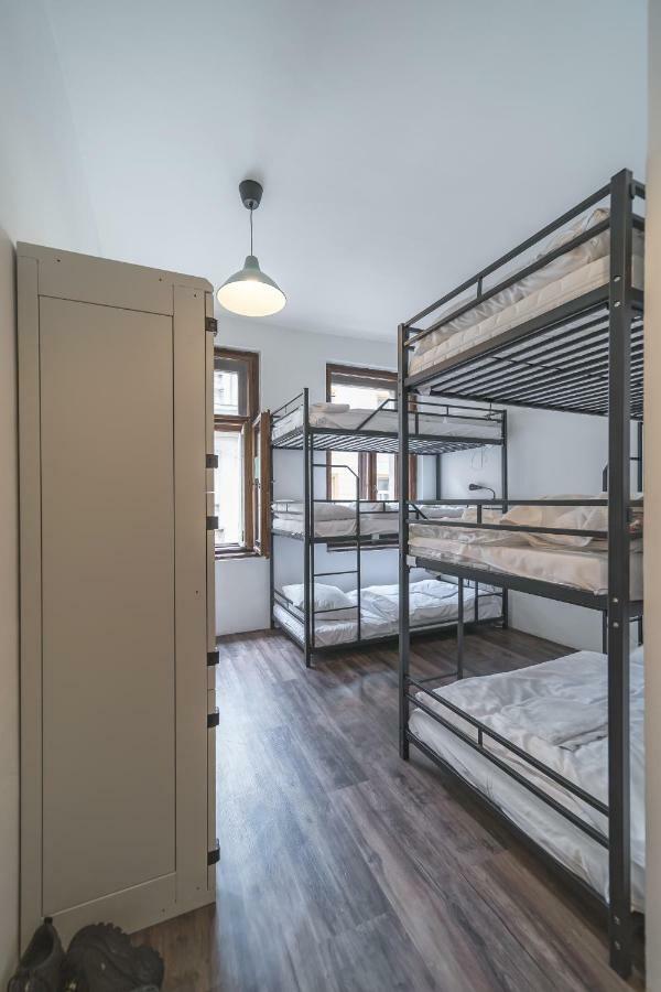 Hostal Orange Praga